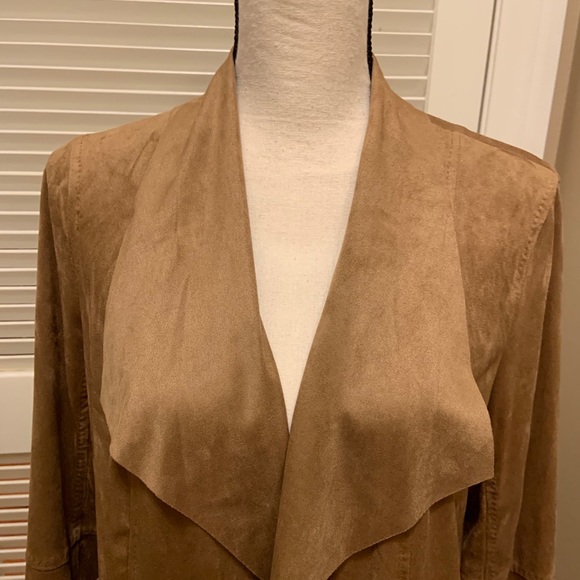 Max Studio Luce Faux Suede Topper - Picture 8 of 10